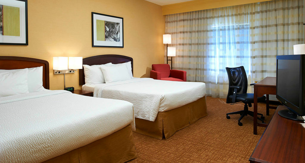 Best Western Plus Elgin - Chicago West Dundee Экстерьер фото
